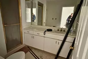 10 E Lee St, Baltimore, MD 21202 - Photo 12