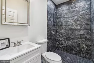 912 N Milton Ave, Baltimore, MD 21205 - Photo 30