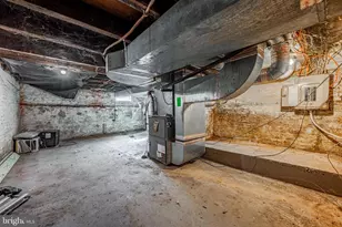 1742 E Lombard St, Baltimore, MD 21231 - Photo 36