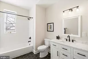 2010 N Longwood St, Baltimore, MD 21216 - Photo 20