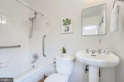 211 Bolton Place, Baltimore, MD 21217 - Photo 52