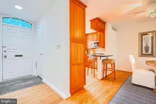 211 Bolton Pl, Baltimore, MD 21217 - Photo 18