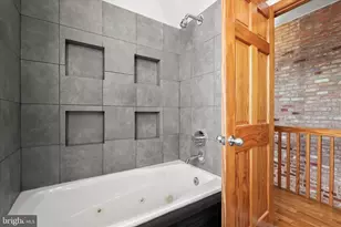 830 S Clinton St, Baltimore, MD 21224 - Photo 32