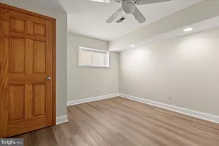 830 S Clinton St, Baltimore, MD 21224 - Photo 46