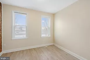 3205 Esther Pl, Baltimore, MD 21224 - Photo 6