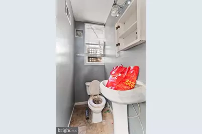 1109 N Carrollton Avenue, Baltimore, MD 21217 - Photo 12