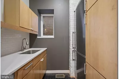 330 Saint Paul Place #100, Baltimore, MD 21202 - Photo 10