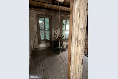 2422 E Federal Street, Baltimore, MD 21213 - Photo 16