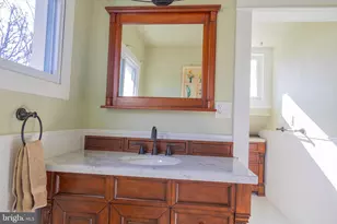 311 E Lake Ave, Baltimore, MD 21212 - Photo 26