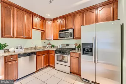 14 E Hamburg Street E, Baltimore, MD 21230 - Photo 10