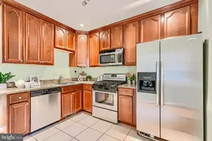 14 E Hamburg Street E, Baltimore, MD 21230 - Photo 10