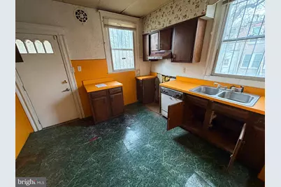 3708 Dennlyn Road, Baltimore, MD 21215 - Photo 6