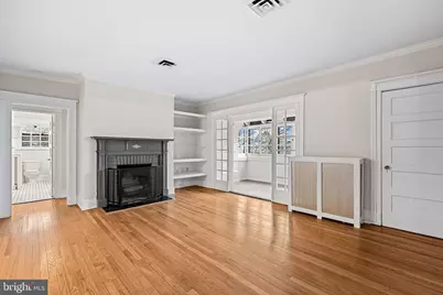 4300 Roland Avenue #302, Baltimore, MD 21210 - Photo 4