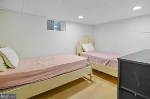 6803 Westbrook Rd, Baltimore, MD 21215 - Photo 20