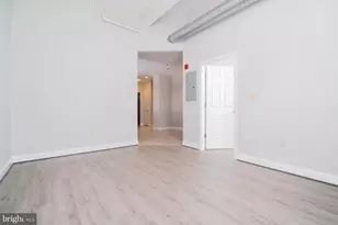 330 N Charles St, Baltimore, MD 21201 - Photo 6