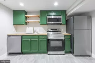 207 St Dunstans Rd, Baltimore, MD 21212 - Photo 30