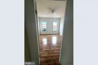 802 N Glover Street N, Baltimore, MD 21205 - Photo 6