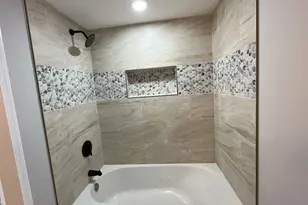 2813 Gwynnview Rd, Baltimore, MD 21207 - Photo 6