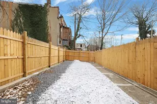 327 N Gilmor St, Baltimore, MD 21223 - Photo 50