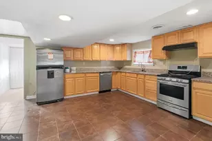4607 Parkwood Ave, Baltimore, MD 21206 - Photo 10