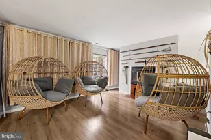 526 S Charles St, Baltimore, MD 21201 - Photo 4