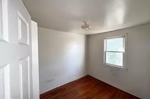 44 N Athol Ave, Baltimore, MD 21229 - Photo 14