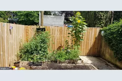 2635 N Calvert Street, Baltimore, MD 21218 - Photo 38