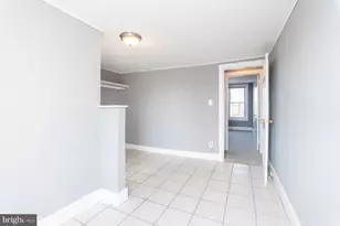 331 W 30th St, Baltimore, MD 21211 - Photo 20