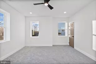 3703 Egerton Rd, Baltimore, MD 21215 - Photo 18
