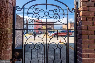 2738 St Paul St, Baltimore, MD 21218 - Photo 32