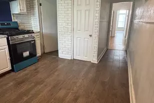 2815 Clifton Ave, Baltimore, MD 21216 - Photo 8