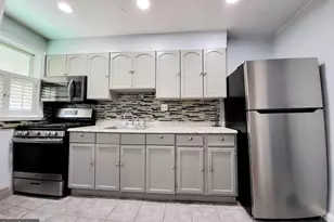 811 E Cold Spring Ln, Baltimore, MD 21212 - Photo 2