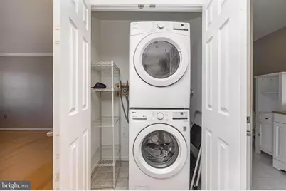 2702 Lighthouse Point E #712, Baltimore, MD 21224 - Photo 16