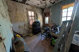 2120 Bolton St, Baltimore, MD 21217 - Photo 6