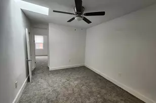 1213 E Lanvale St, Baltimore, MD 21202 - Photo 14