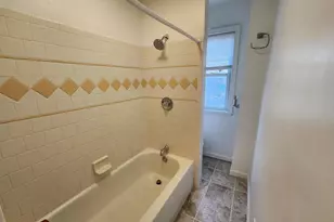 1213 E Lanvale St, Baltimore, MD 21202 - Photo 18