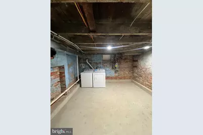 223 N Milton Avenue, Baltimore, MD 21224 - Photo 34