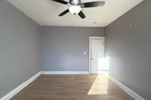 724 E 37th St, Baltimore, MD 21218 - Photo 12