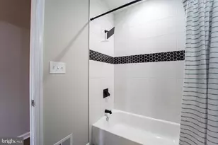 1528 Druid Hill Ave, Baltimore, MD 21217 - Photo 24