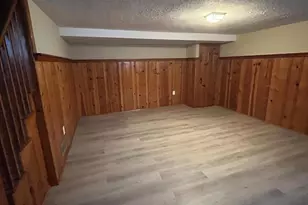 4931 Sinclair Ln, Baltimore, MD 21206 - Photo 10