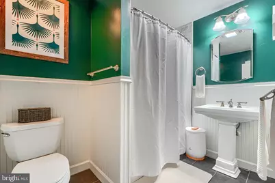 610 S East Avenue, Baltimore, MD 21224 - Photo 28