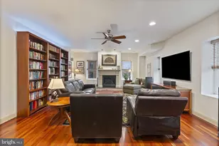 1101 S Clinton St, Baltimore, MD 21224 - Photo 14