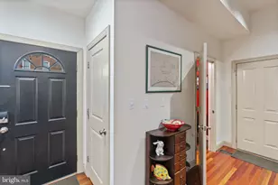 1101 S Clinton St, Baltimore, MD 21224 - Photo 6