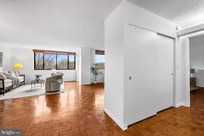 111 Hamlet Hill Road #610, Baltimore, MD 21210 - Photo 6