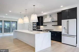 2606 W Peninsula Dr, Baltimore, MD 21230 - Photo 14