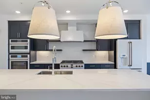 2606 W Peninsula Dr, Baltimore, MD 21230 - Photo 10