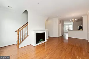 17 S Exeter St, Baltimore, MD 21202 - Photo 4