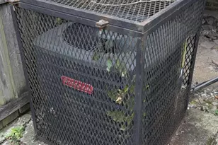 2586 W Fayette St, Baltimore, MD 21223 - Photo 8