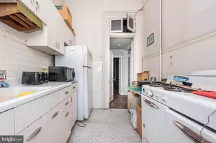 1300 Eutaw Pl, Baltimore, MD 21217 - Photo 36