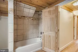 5930 Glenoak Ave, Baltimore, MD 21214 - Photo 16